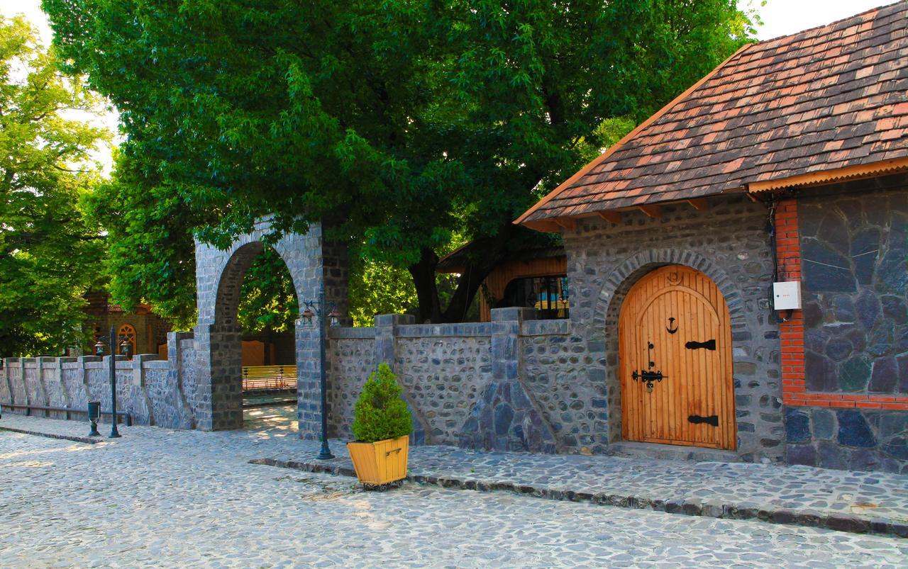 Bergs Otel And Restaurant Qax Exterior foto